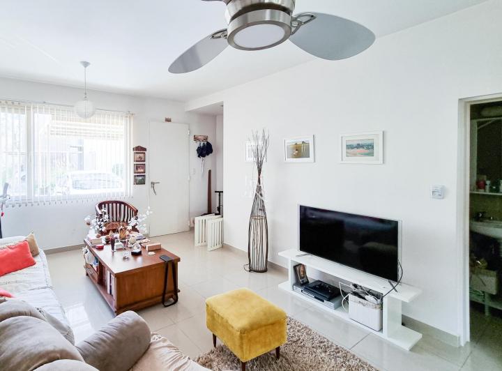 Hermoso duplex con jardín en complejo con seguridad 24hs 2