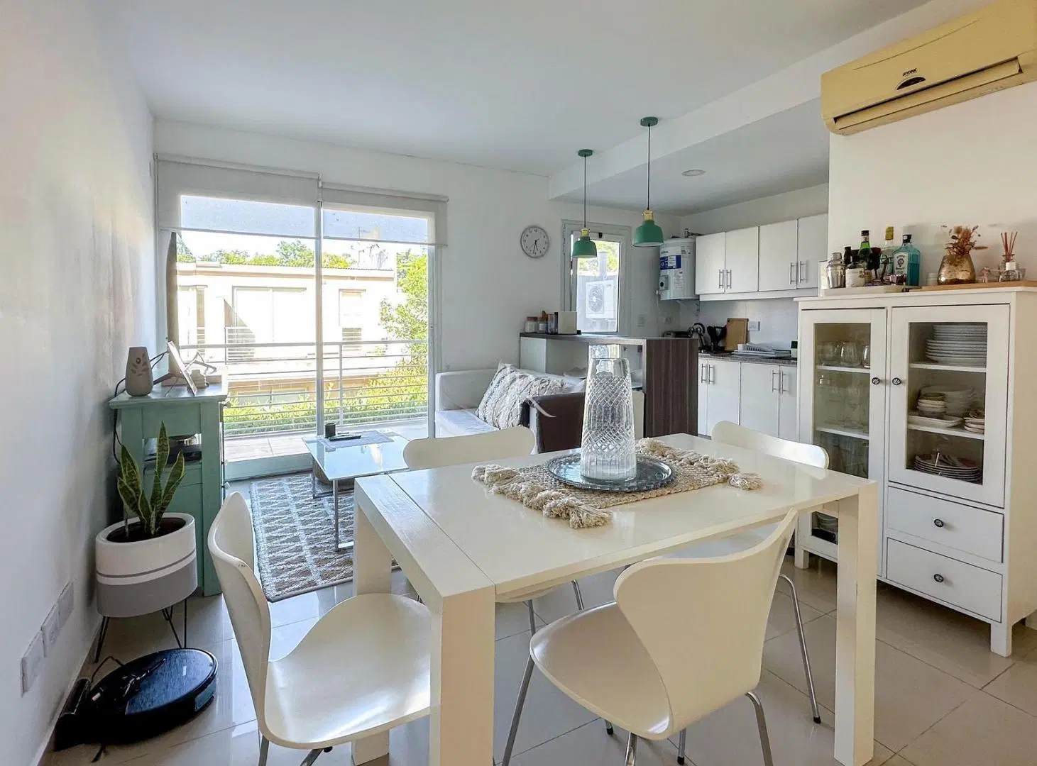 Dos ambientes en alquiler sin muebles 8