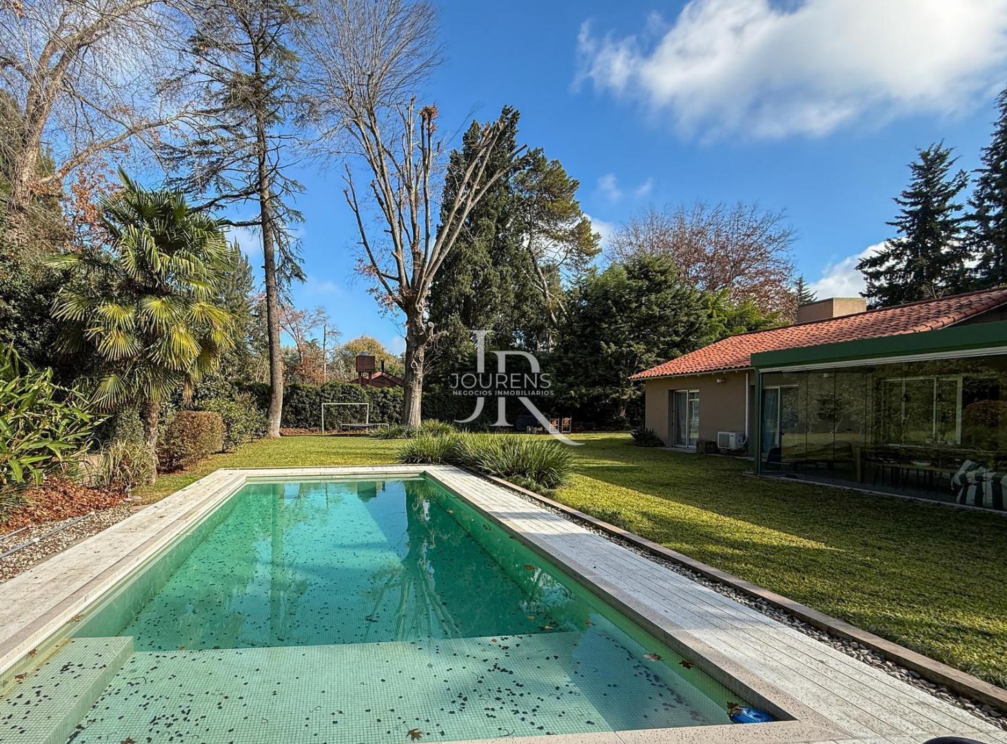 Foto de Casa en una planta refaccionada con Arboleda Añosa Highland park, imagen 2