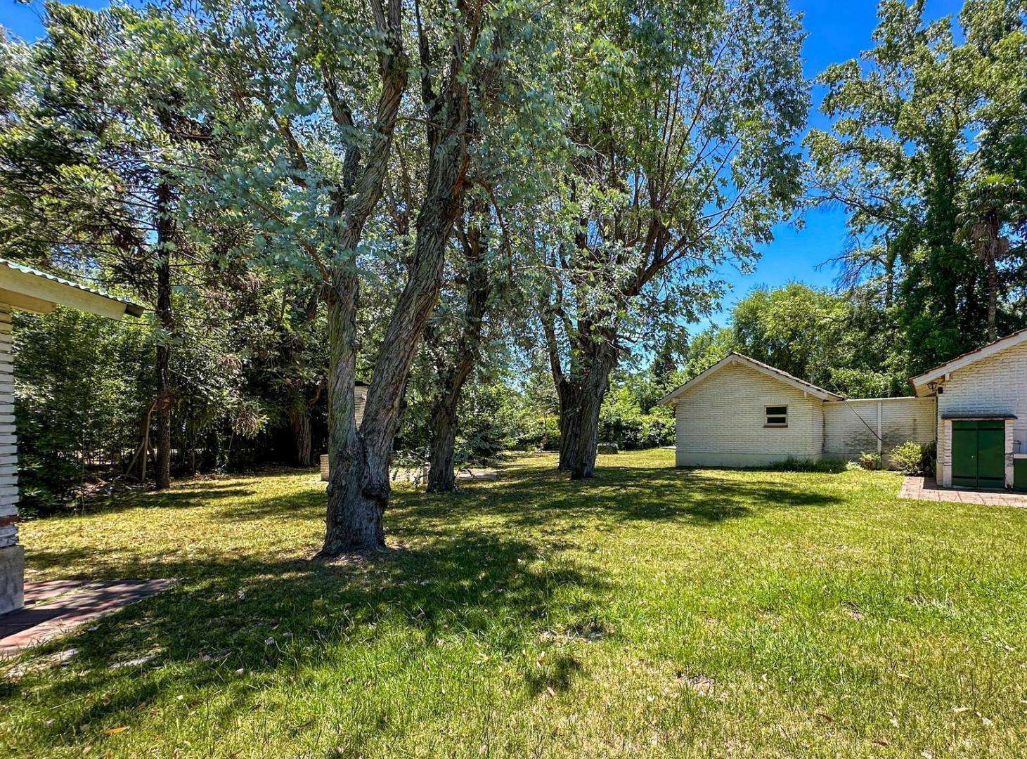 Foto de Hermoso terreno arbolado en highland park, imagen 5