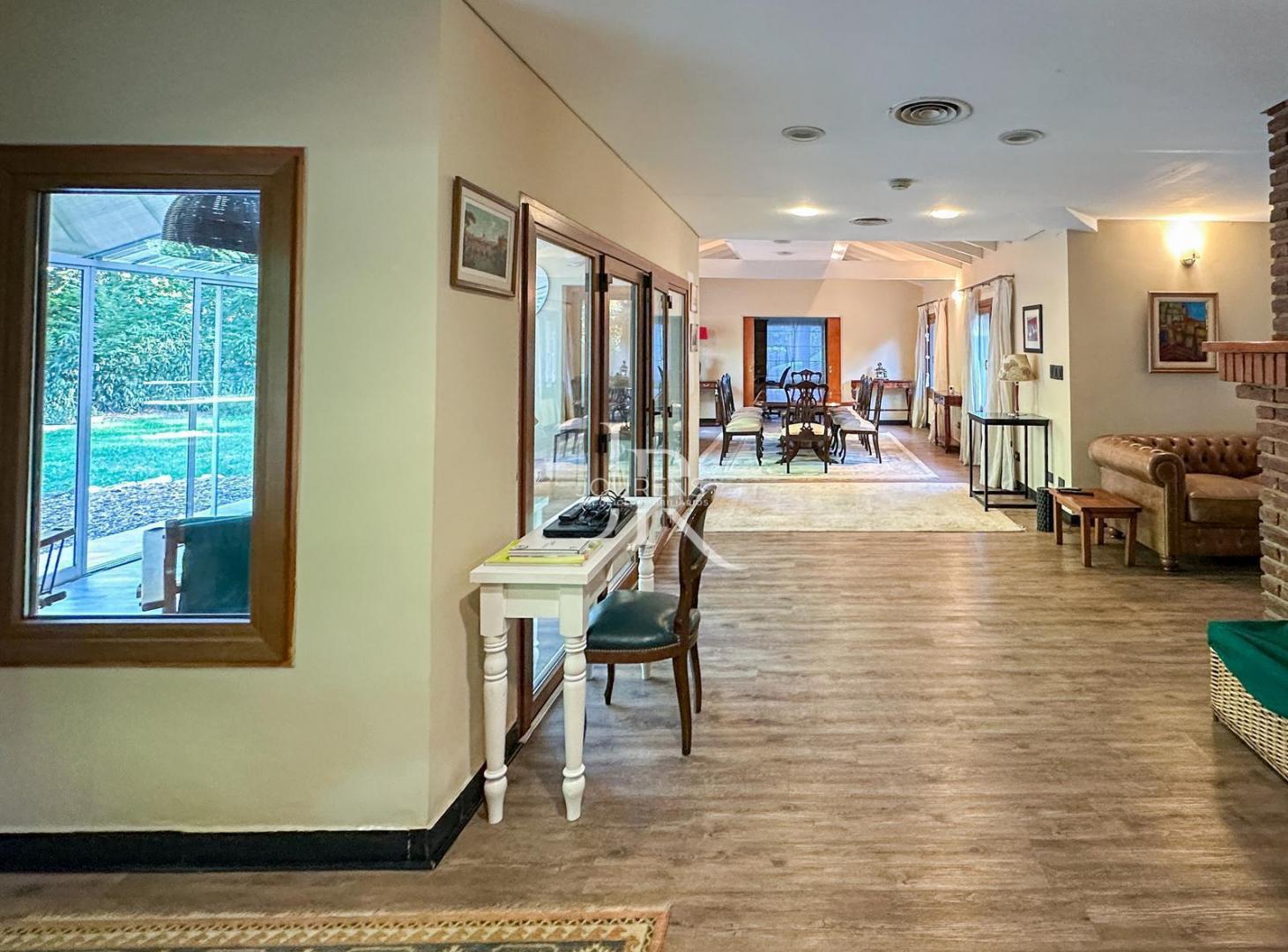 Foto de OPORTUNIDAD Casa en Highland Park LOTE 4800M2, imagen 5