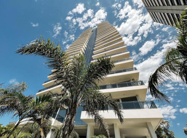 Departamento en venta en Torre Arealis con cochera 3