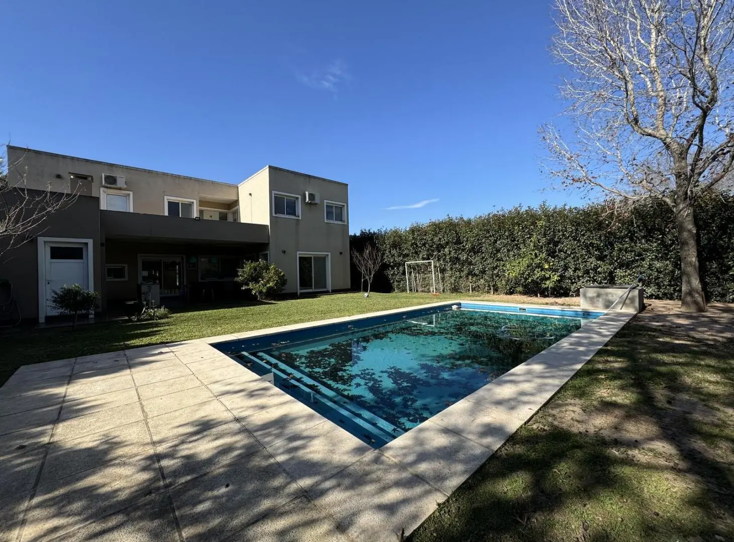 Venta Casa en Cadaqués Funes Hills 5