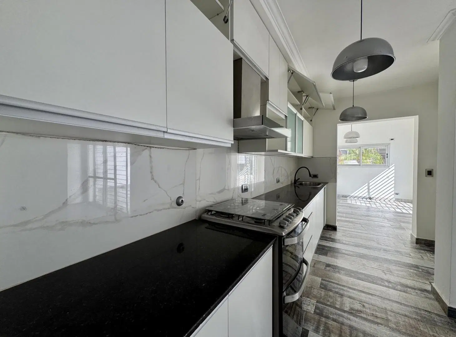 Venta Casa 3 dormitorios Zona Sur Rosario 4
