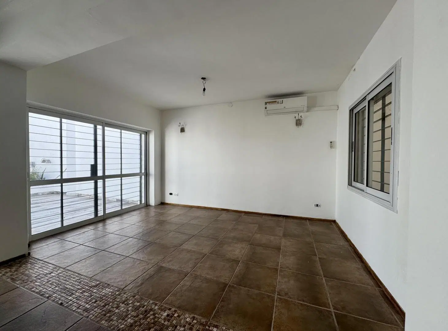 Venta Casa 3 dormitorios Zona Sur Rosario 5