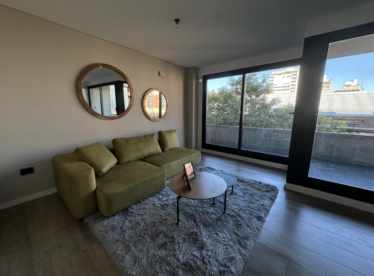 Foto de Piso 3 dormitorios con terraza de uso exclusivo zona rio, imagen 3