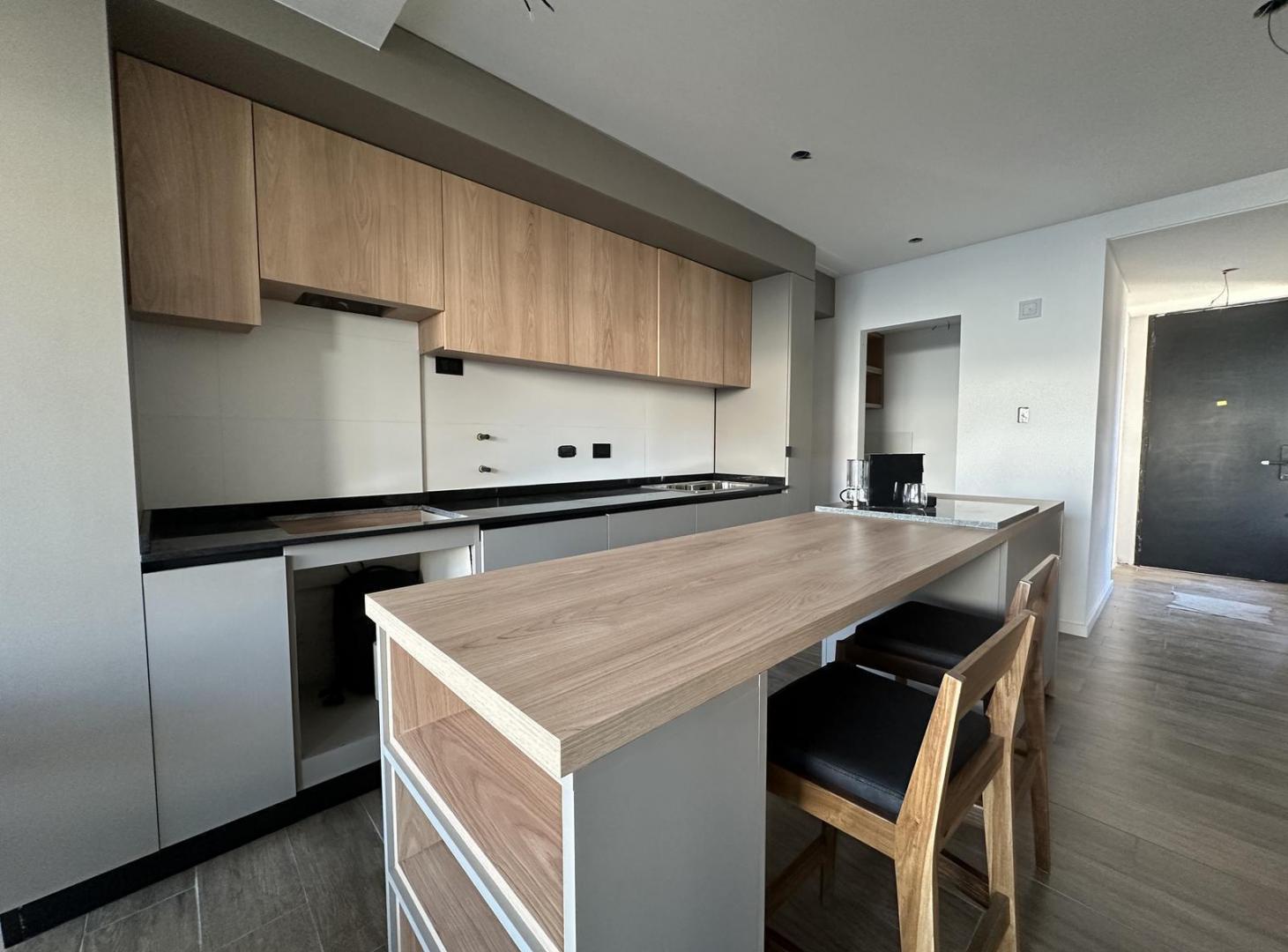 Foto de Piso 3 dormitorios con terraza de uso exclusivo zona rio, imagen 5