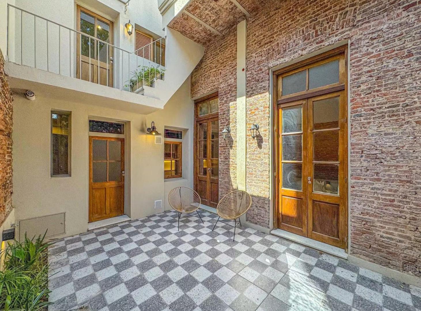 Foto de Casa de pasillo en venta en barrrio Lourdes PH 3 dormitorios, imagen 2