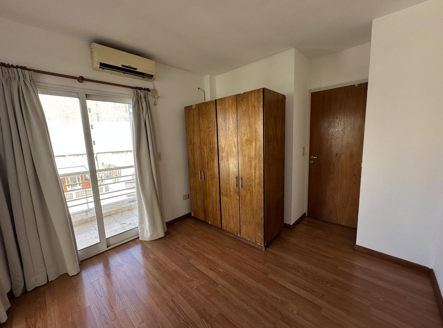 Foto de Departamento en alquiler - Moreno y 9 de julio, imagen 3