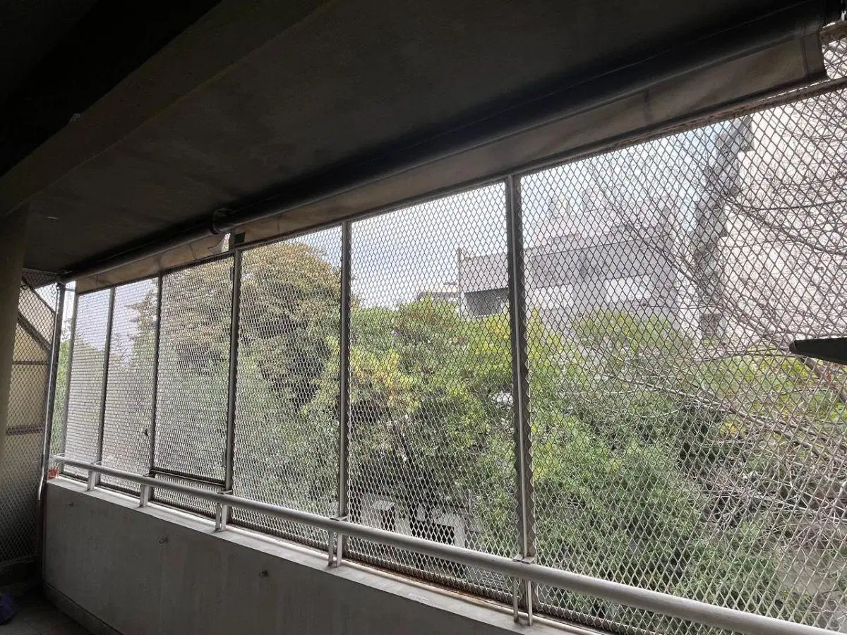Departamento al frente con cochera 4