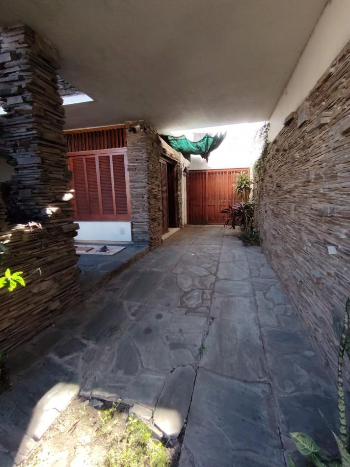 Foto de Gran casa en venta dentro de Boulevard!!, imagen 2
