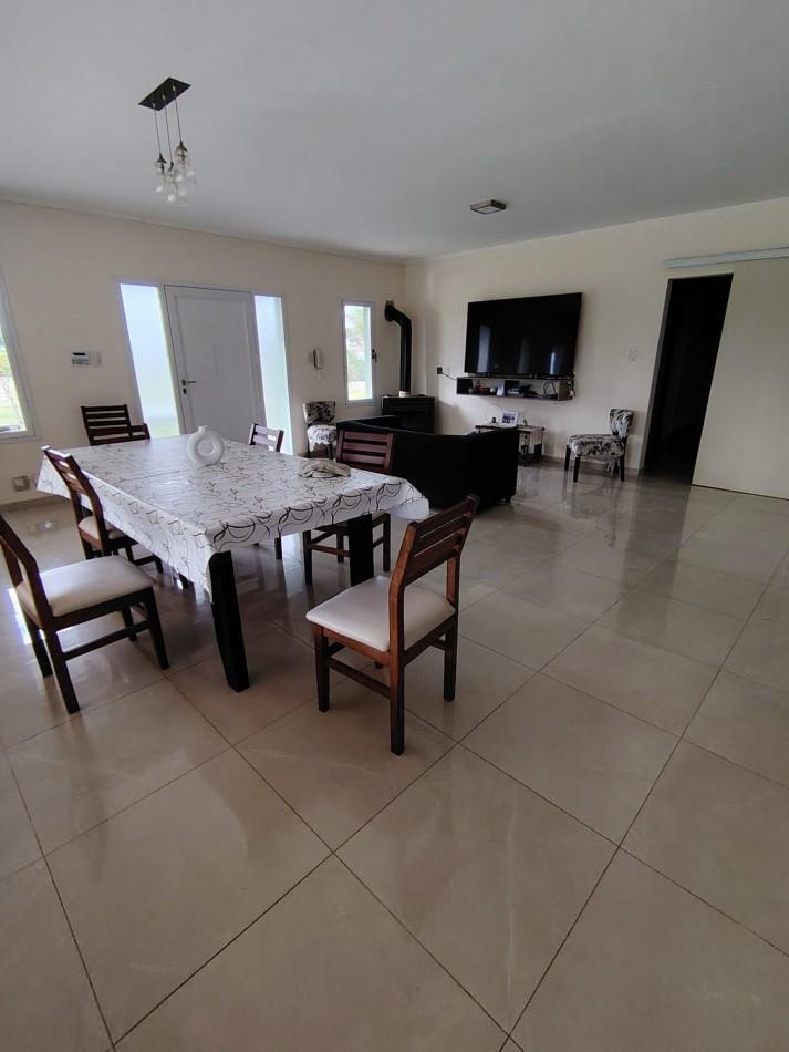 Foto de Se vende gran propiedad en Crespo!!, imagen 4