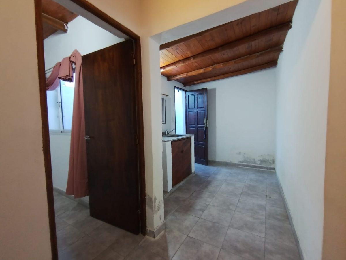Foto de SE ALQUILA DEPTO INTERNO - 1 DORMITORIO - ZONA CIUDAD UNIVERSITARIA, imagen 5