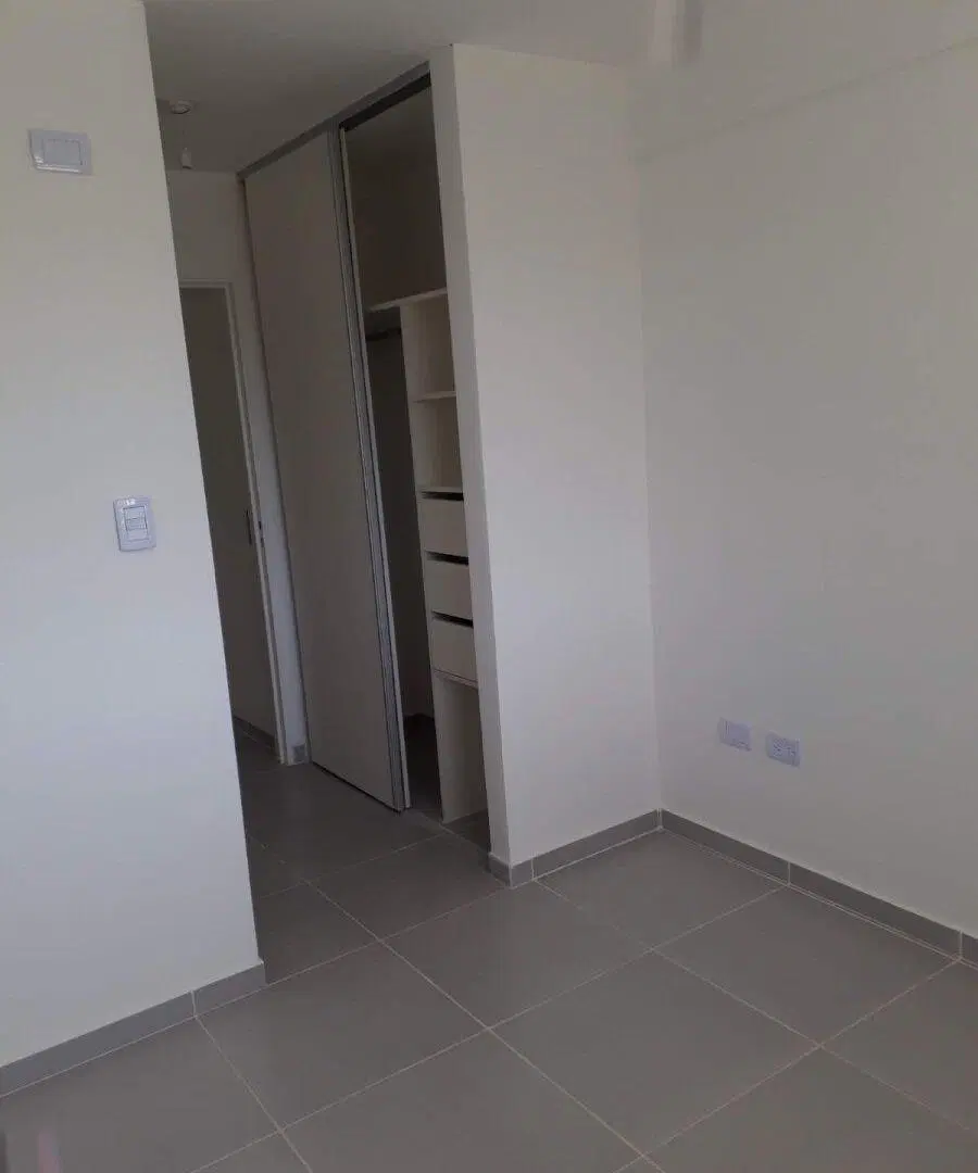 Depto en Alquiler de 1 dormitorio en Barrio Alberdi 3