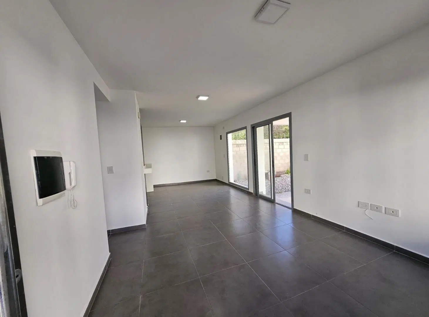 Duplex de 3 Dormirorios en Alquiler,Cuesta Plaza 8