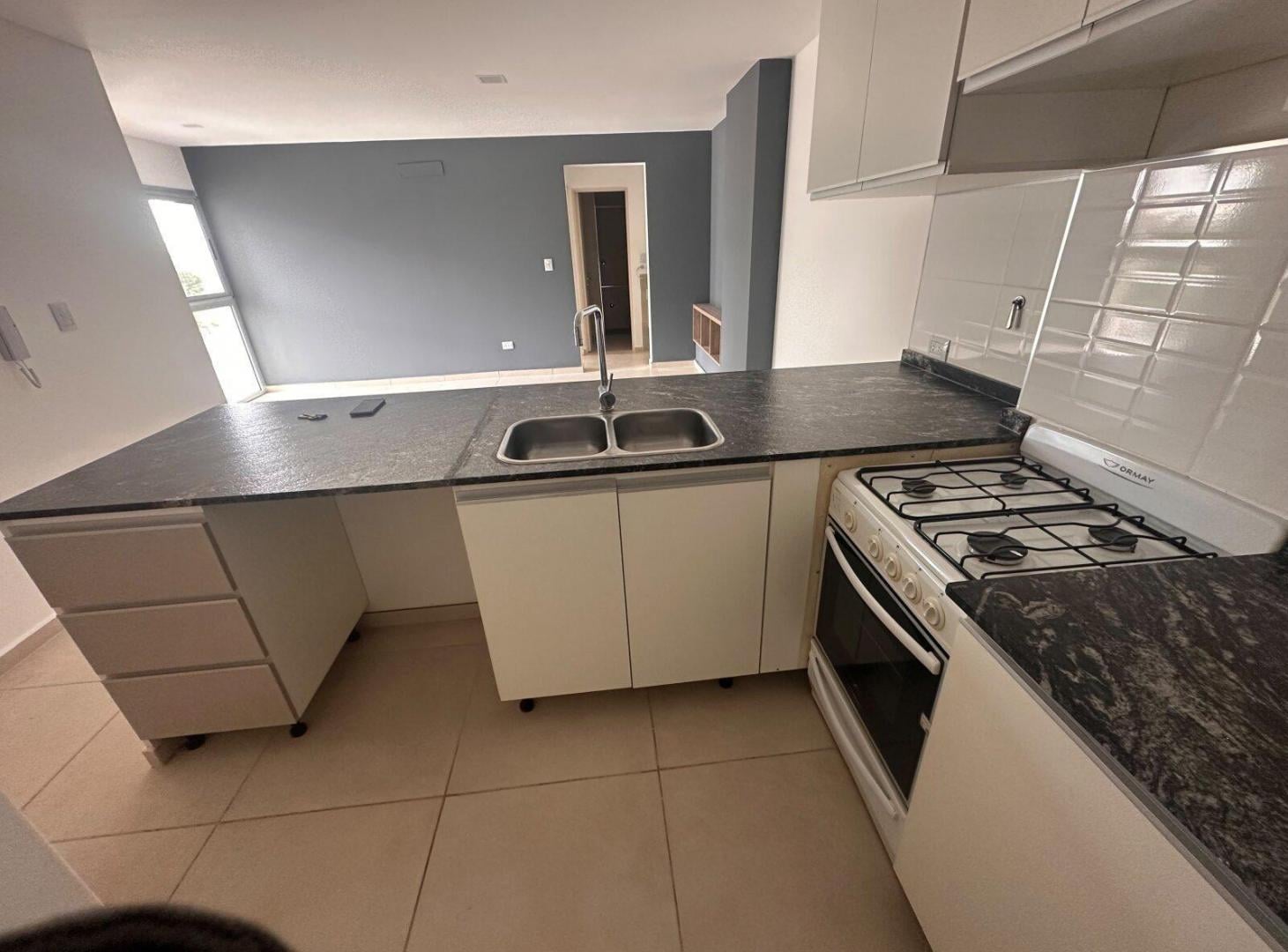 Foto de Se alquila departamento de 1 dormitorio en Barrio General Paz, imagen 4