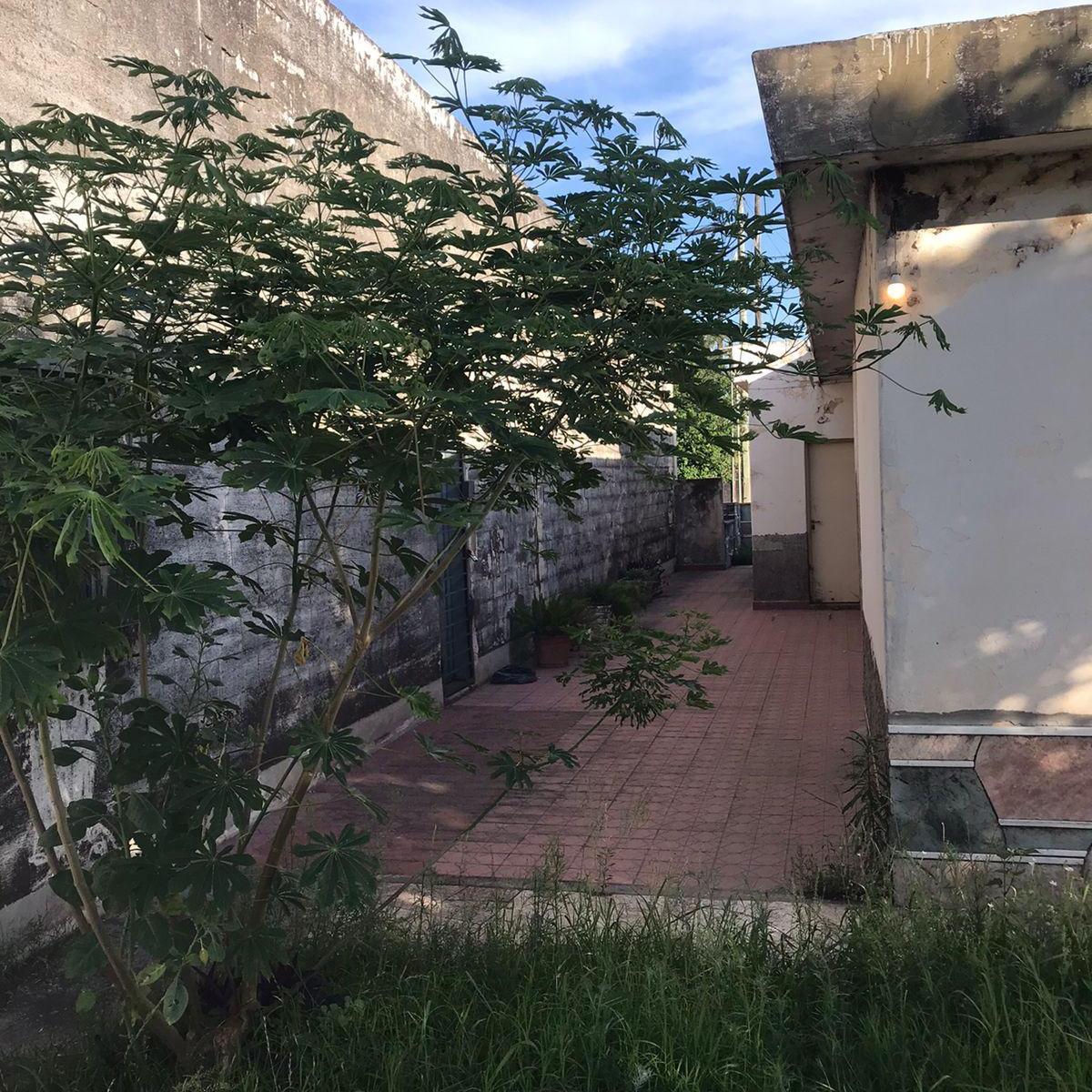 Vendo Gran Casa con Local en Santa Isabel III 2