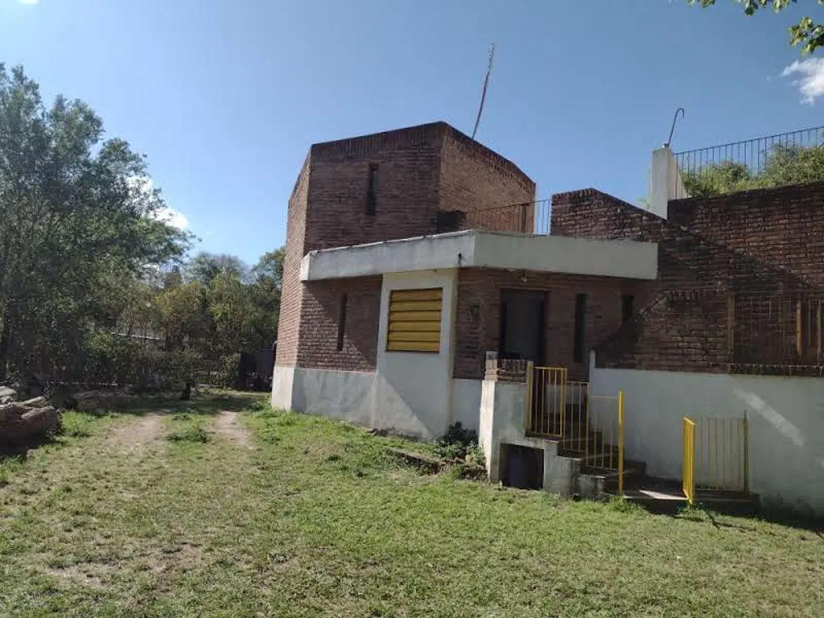 Gran Propiedad Amplia y Luminosa Muy Tranquila en Unquillo 5