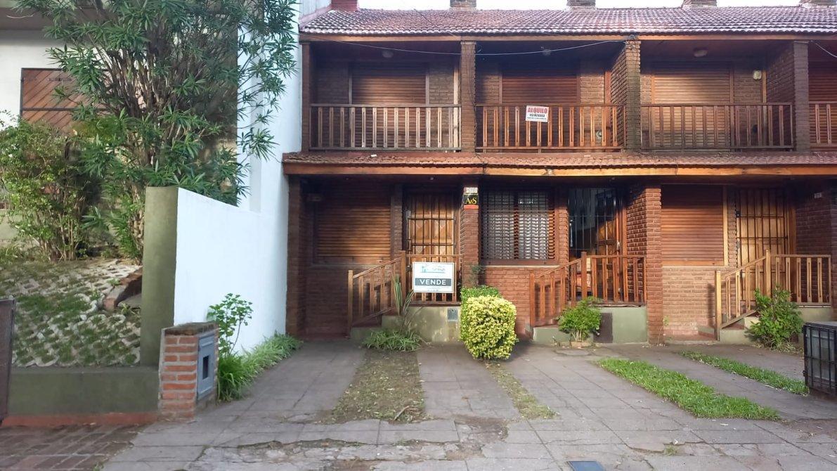 DUPLEX AL FRENTE CON GAS NATURAL
