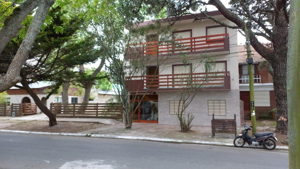 Departamento 2 Ambientes Planta Baja 3