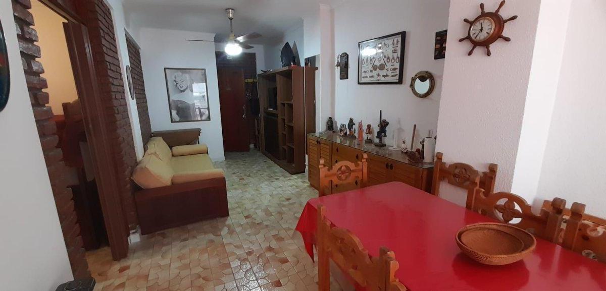 Departamento 2 Ambientes y Medio 2