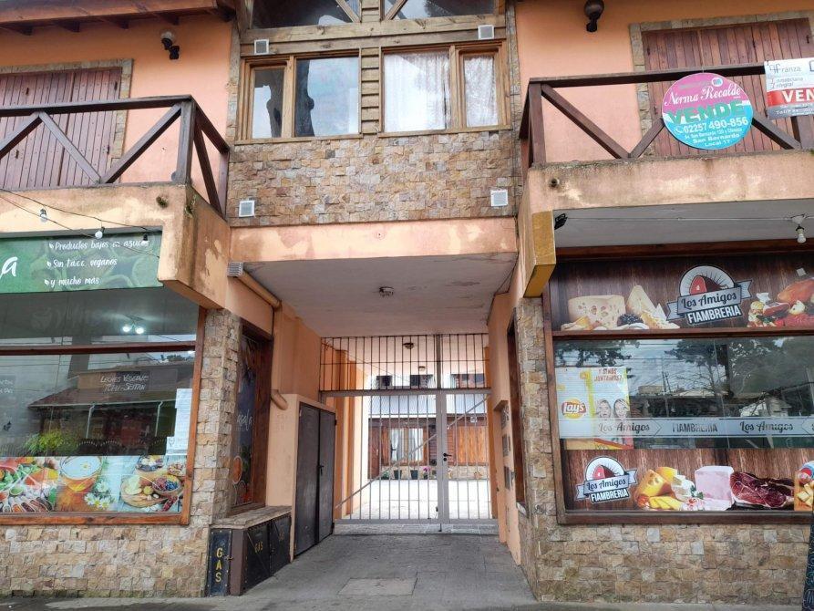 Duplex Media Cuadra de Plaza de La Familia 2