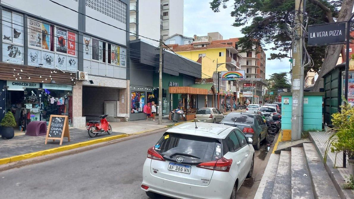 Local Sobre Peatonal de San Bernardo 2