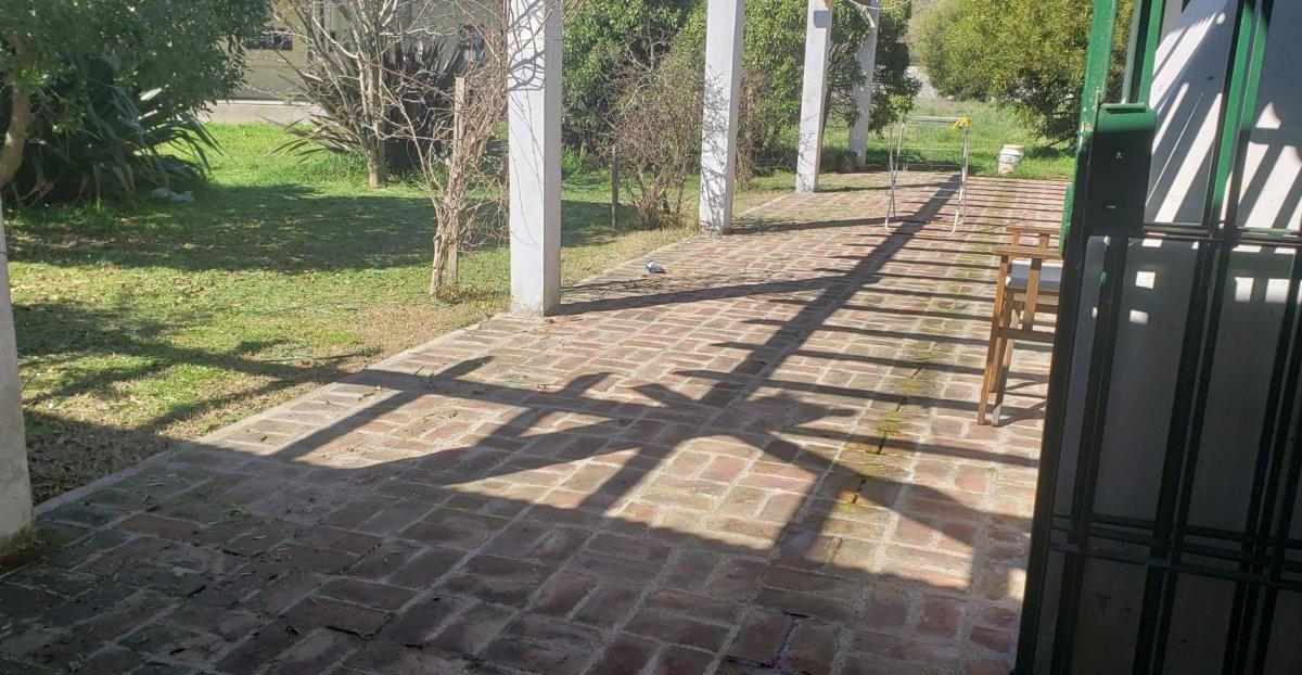Casa Sobre Av Galo Paraje Pavon 4