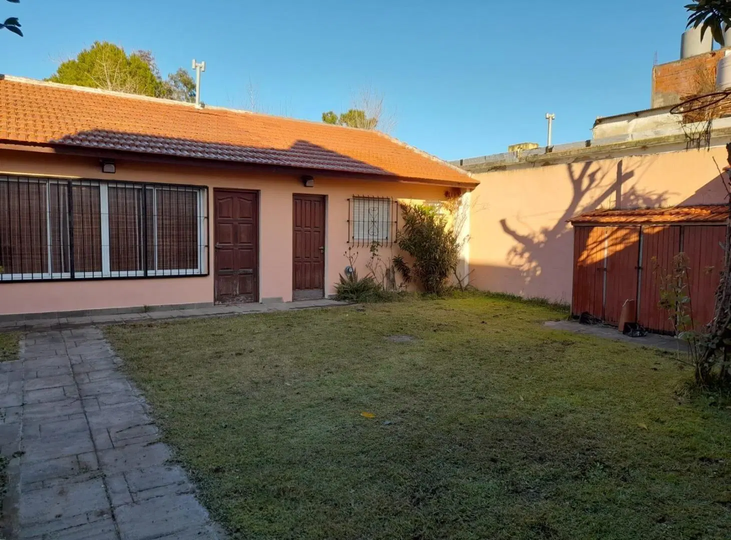 CASA CON DOS DEPARTAMENTOS EN VENTA 8