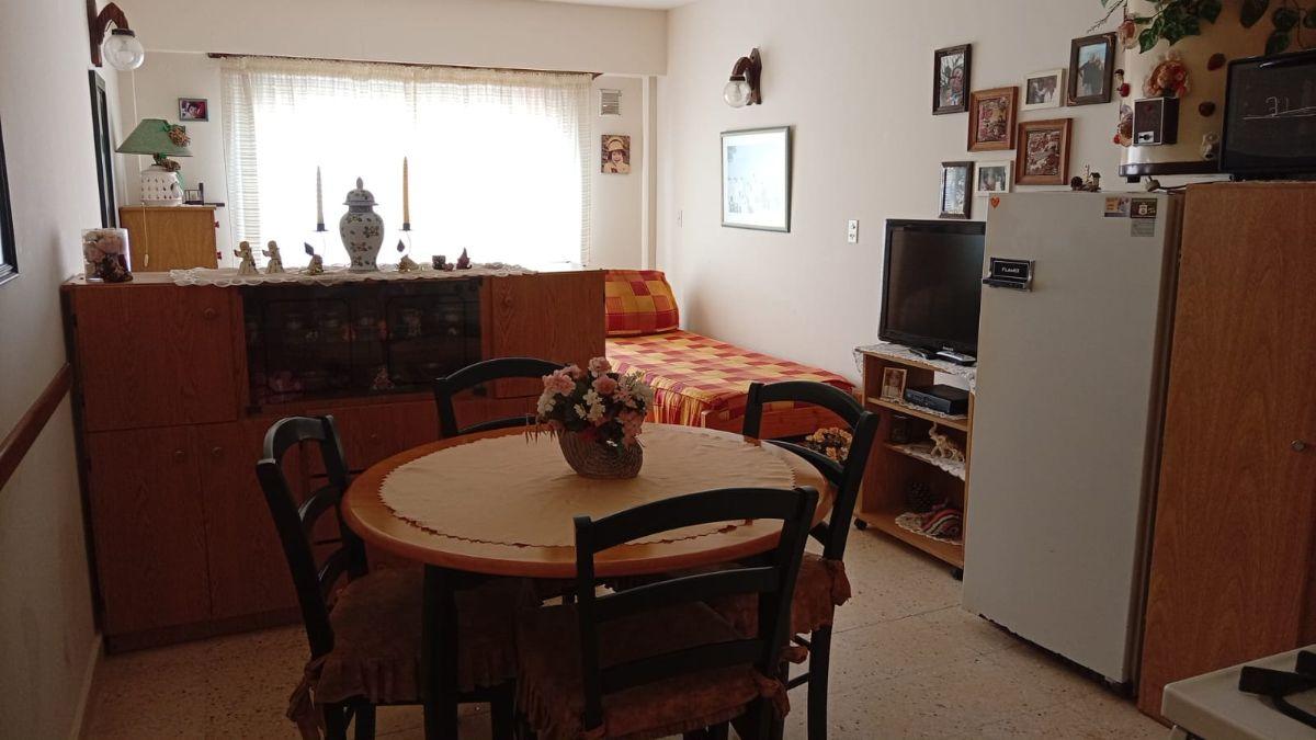 Foto de DEPARTAMENTO DE UN AMBIENTE CON VISTA AL MAR, imagen 5