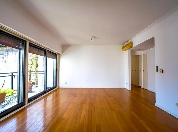 Uruguay y Juncal - alto - luz y sol  -2 SUITES C/DEP - COCH FIJA - SEG 24HS 4