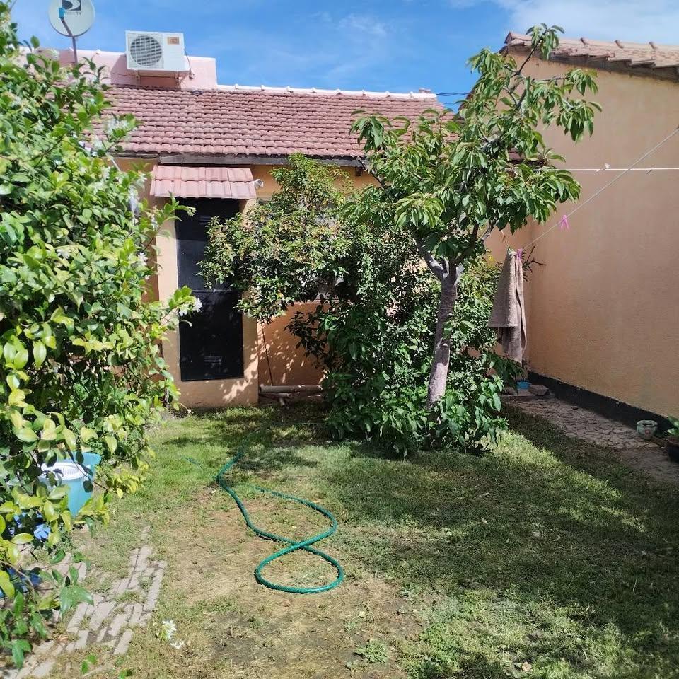 Casa en B° 11 de Octubre, Plottier 5