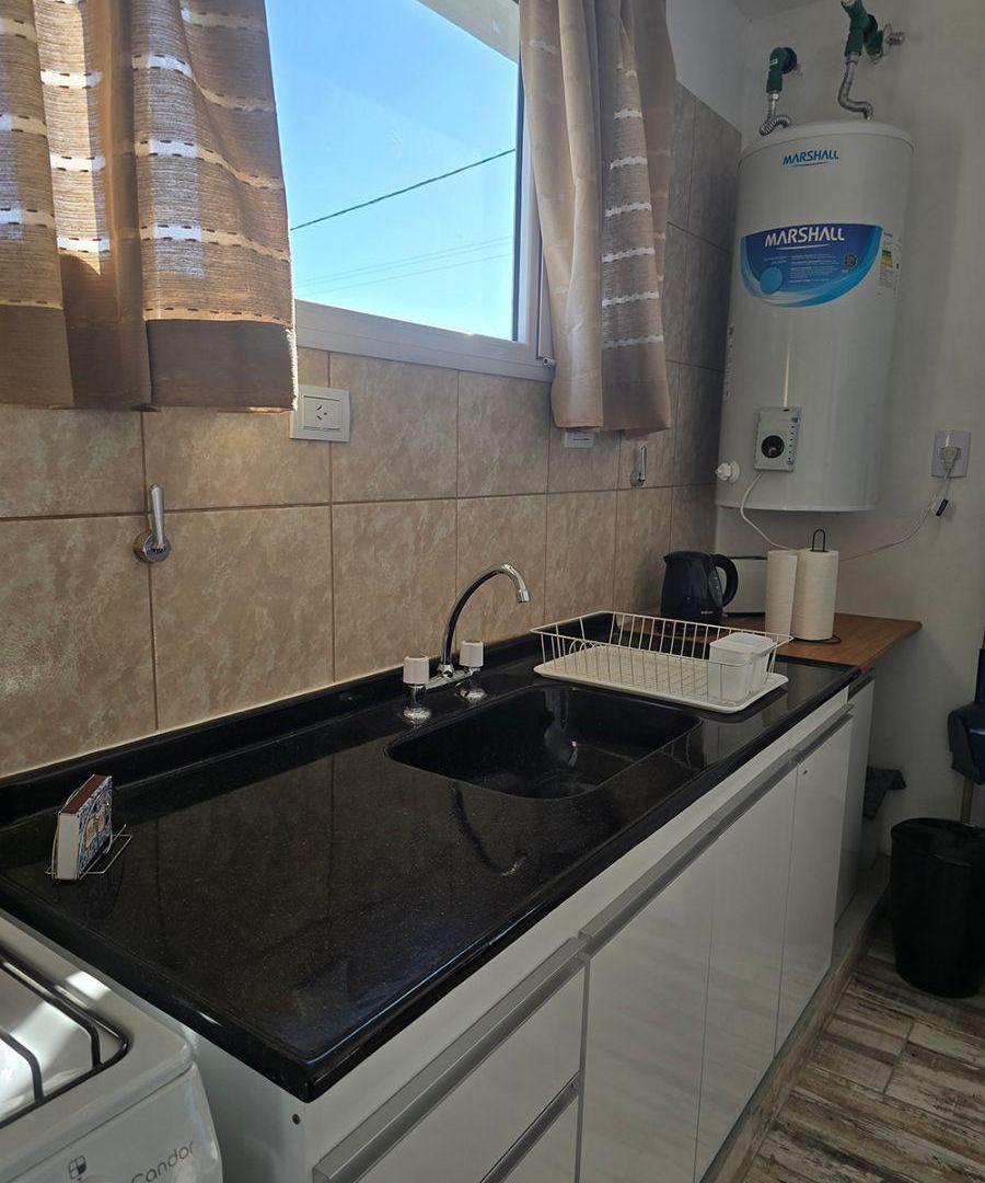Foto de Casa Barrio Jardines de Calafate - PRECIO REBAJADO !, imagen 4