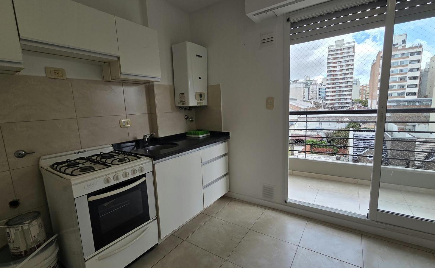 Foto de Departamento 1 dormitorio a metros del parque España, Rosario, imagen 4