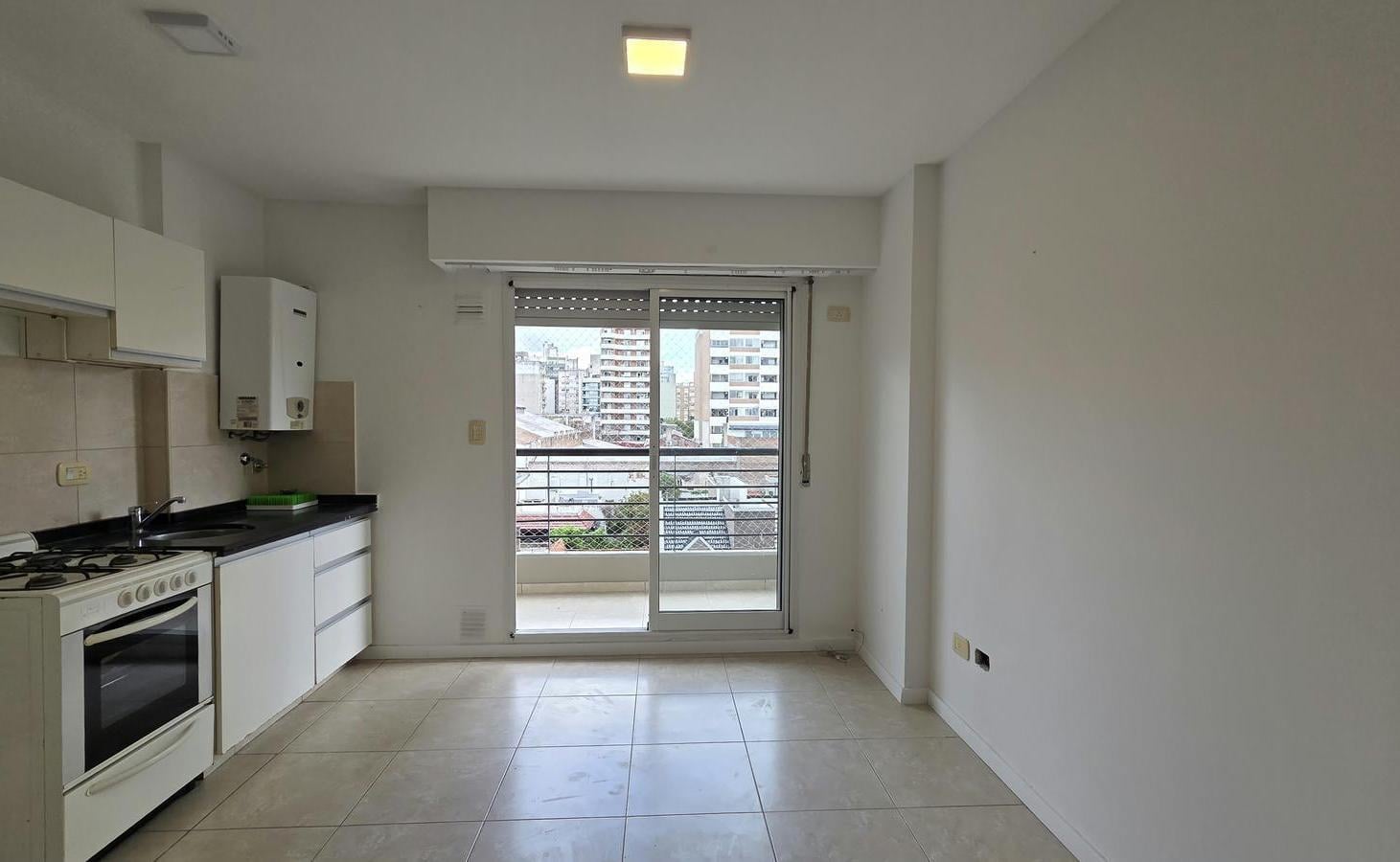 Foto de Departamento 1 dormitorio a metros del parque España, Rosario, imagen 2
