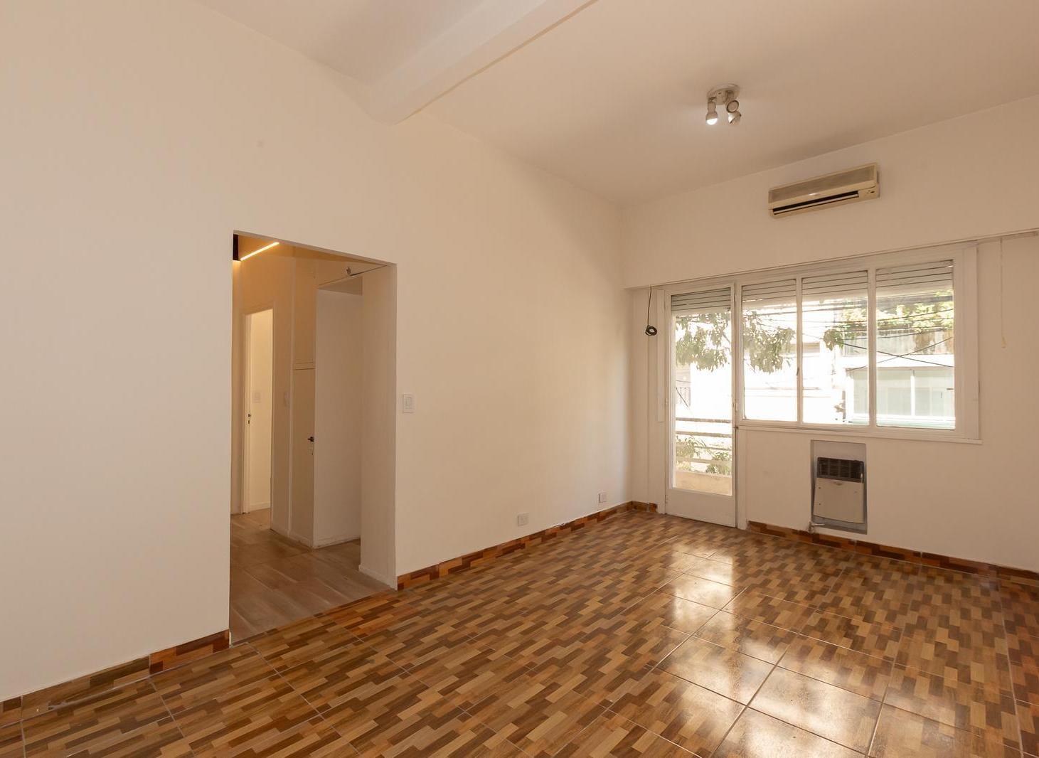 Venta departamento 3 ambientes Recoleta balcon