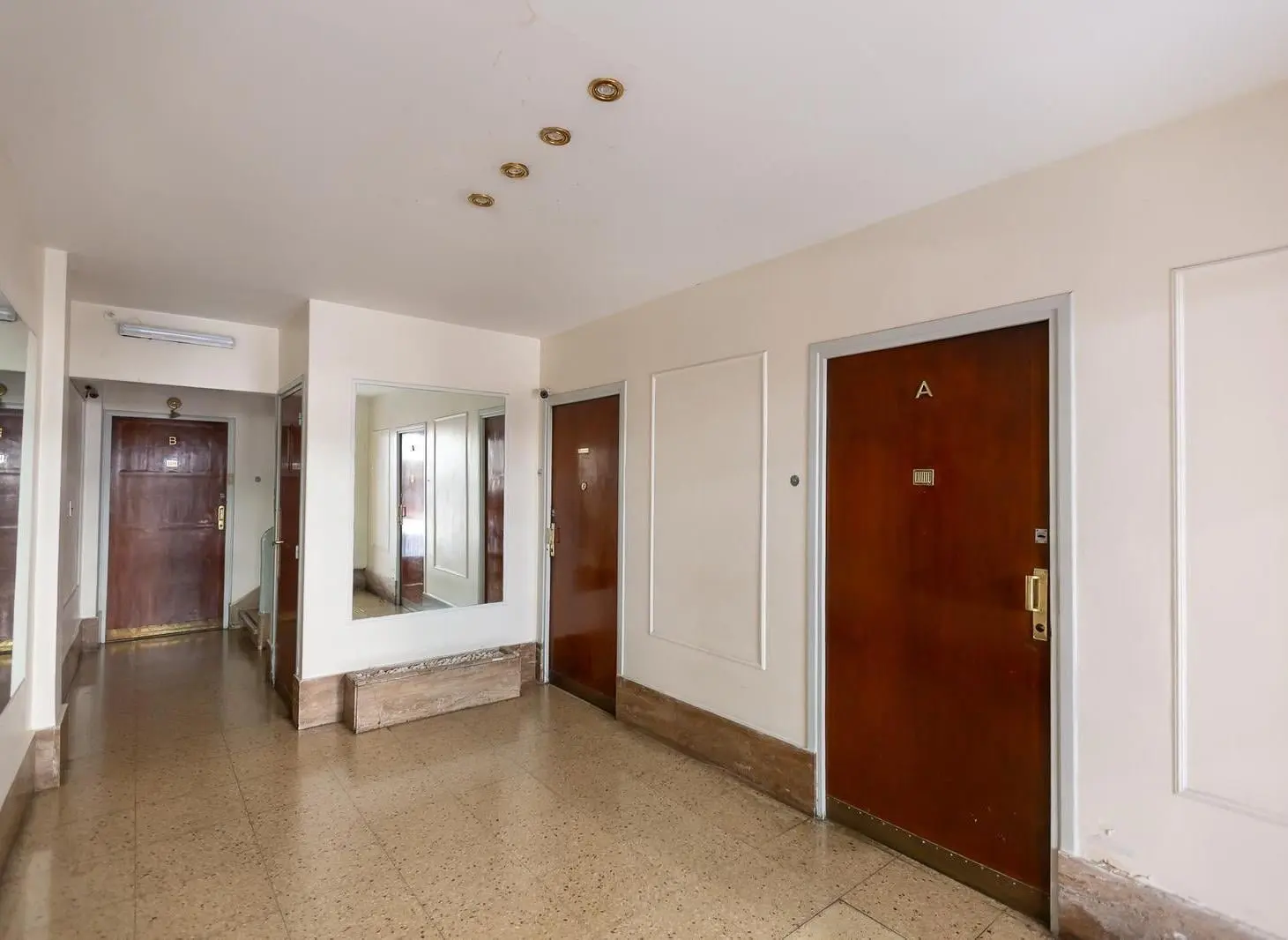 Venta departamento 3 ambientes Recoleta balcon 2