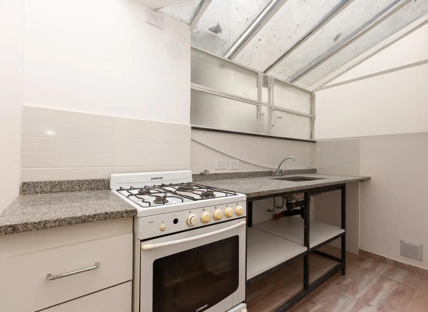 Venta departamento 3 ambientes Recoleta balcon 8