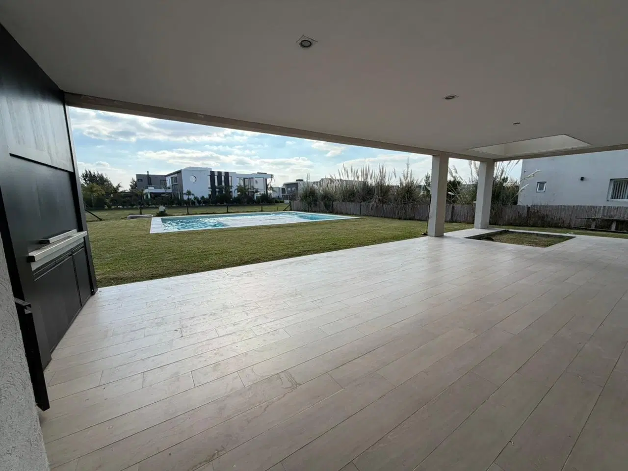 Casa en Terralagos, Canning. 4