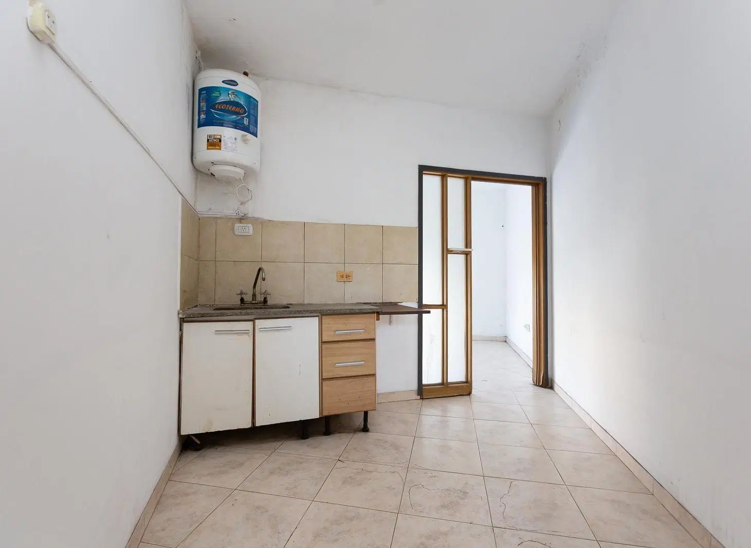 Venta PH Ramos Mejia con cochera y terreno de 100mts 2