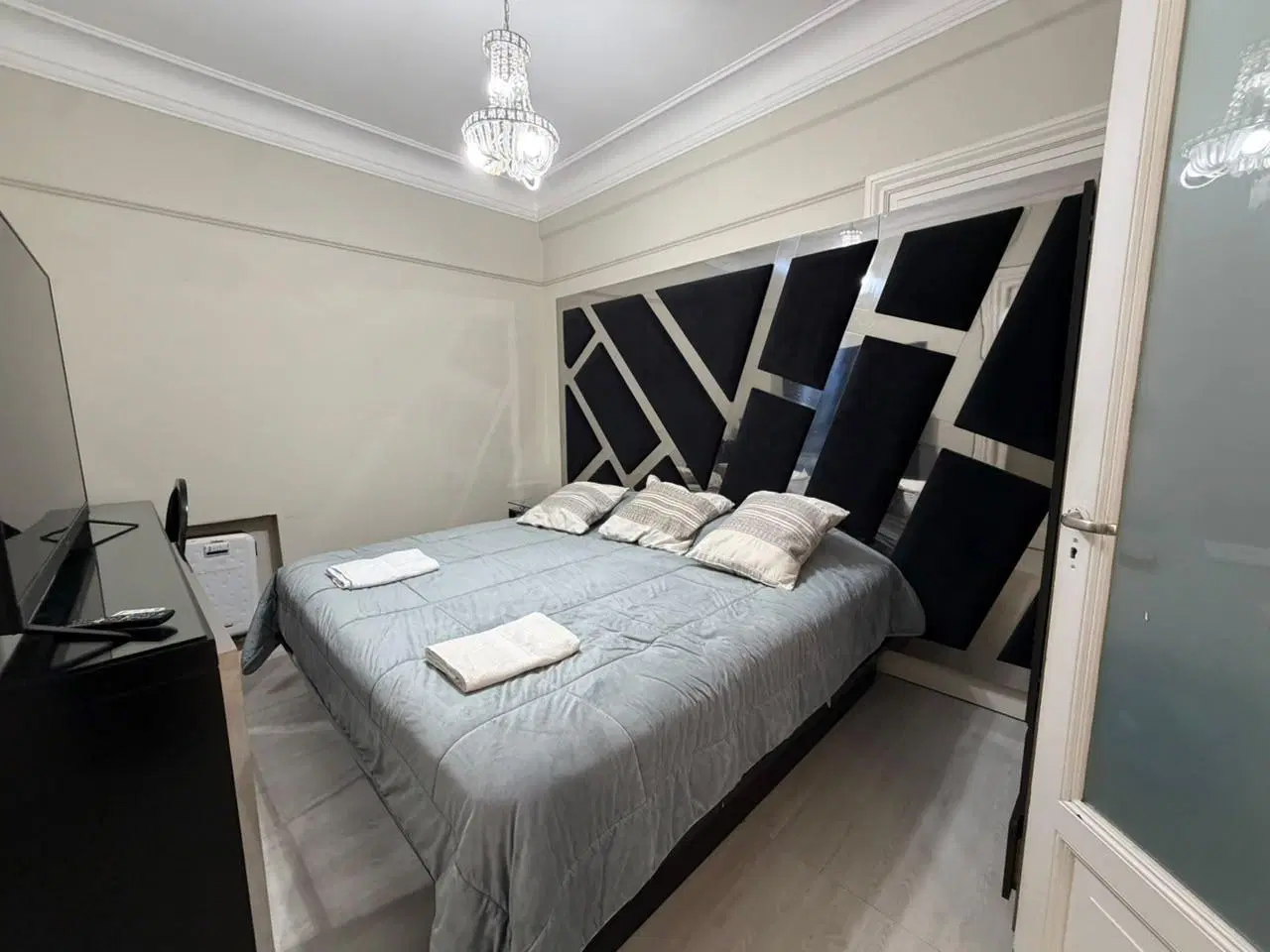 Departamento 6 ambientes a estrenar en Retiro 8