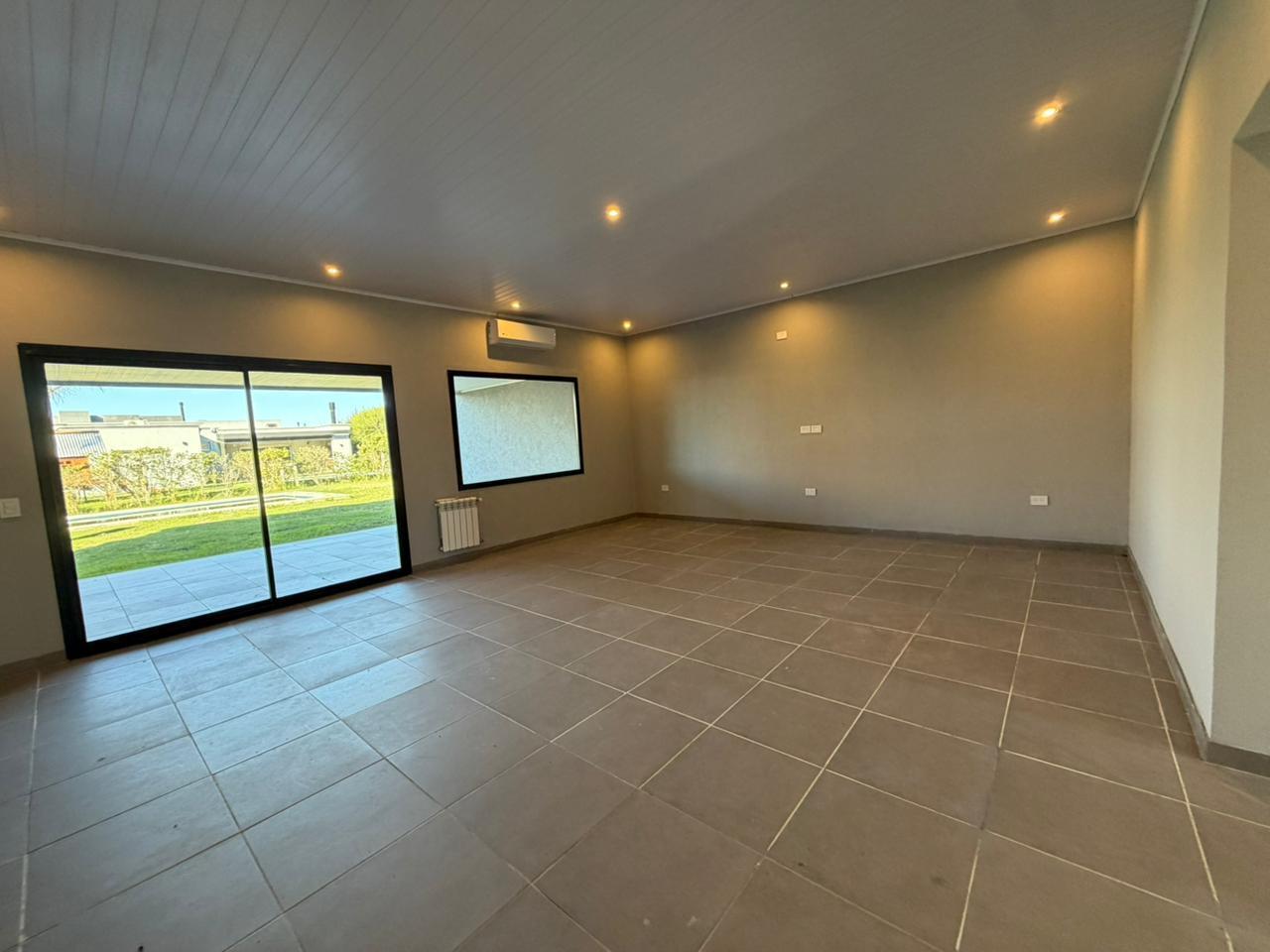 Foto de Casa en venta a Estrenar en El Canton Norte, Escobar, imagen 2