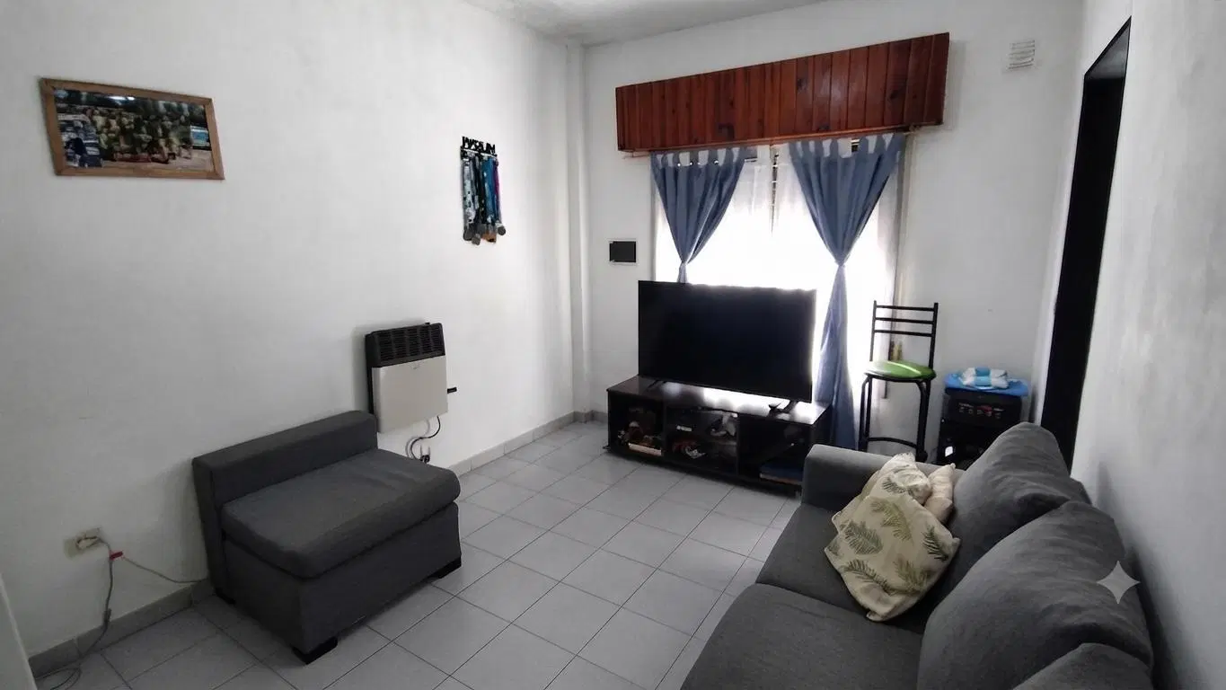 Venta Casa 3 amb más depto amplio lote MONTE GRANDE 2