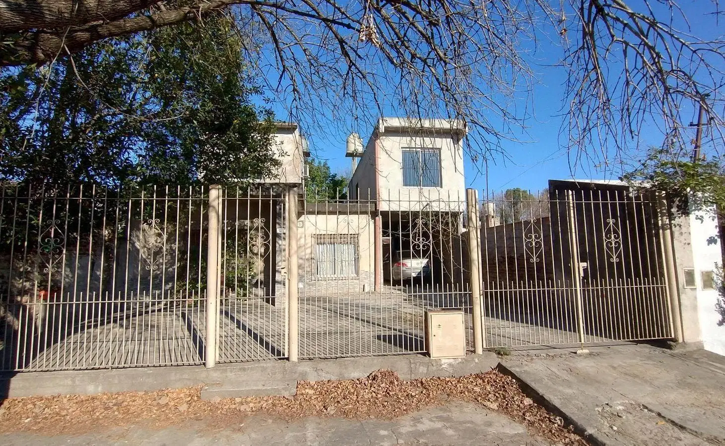 Venta Casa 3 amb más depto amplio lote MONTE GRANDE 5