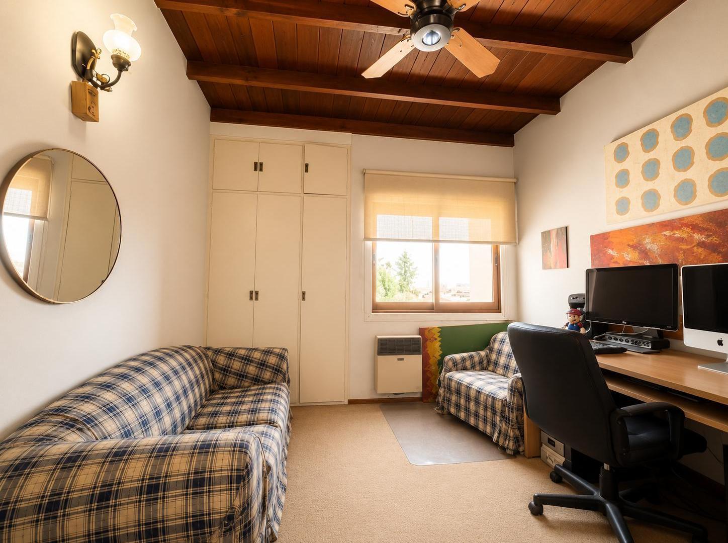 Foto de Venta Departamento 5 ambientes en Avellaneda, imagen 1