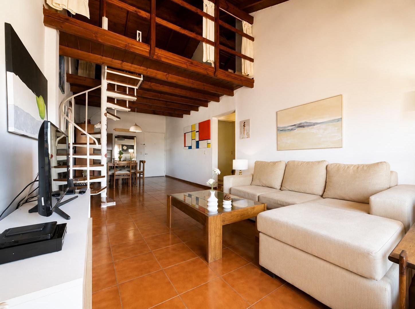 Foto de Venta Departamento 5 ambientes en Avellaneda, imagen 2