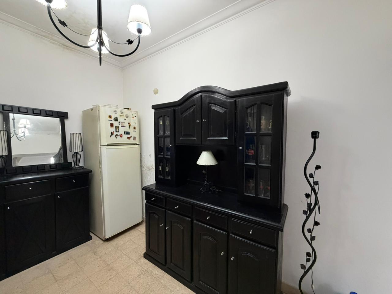 Foto de Venta Casa con parque en zona centrica de Adrogue, imagen 5