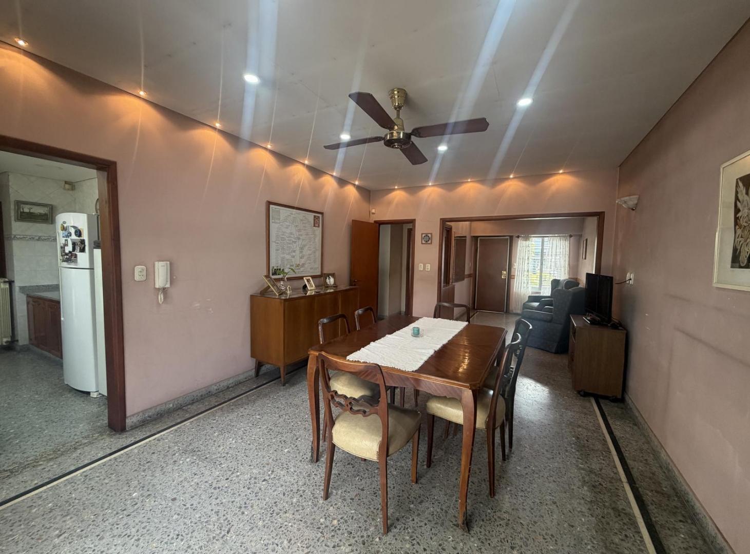 Foto de Venta Casa con Jardin en Adrogue, imagen 5