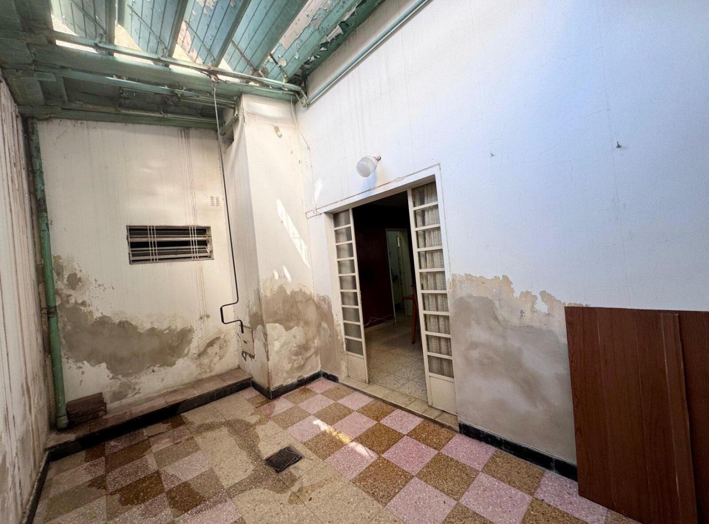 Foto de VENDO CASA PLANTA BAJA EN PUEYRREDON, imagen 5