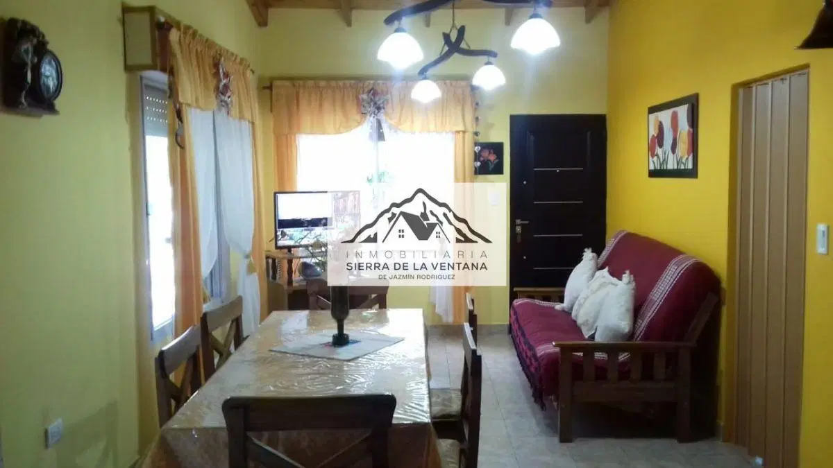 Casa en venta de 2 dormitorios c/ cochera en Sierra de la Ventana 2